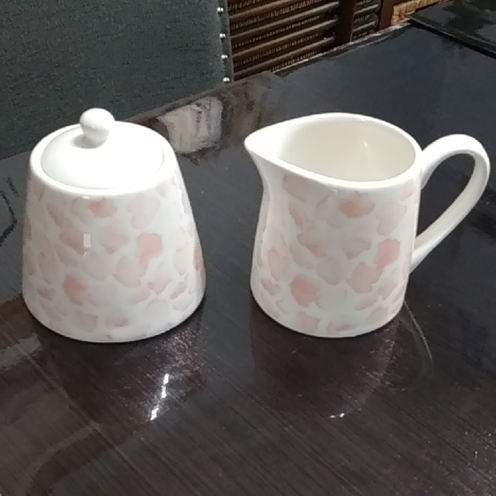 Floral Porceliane Creamer and Sugar Set